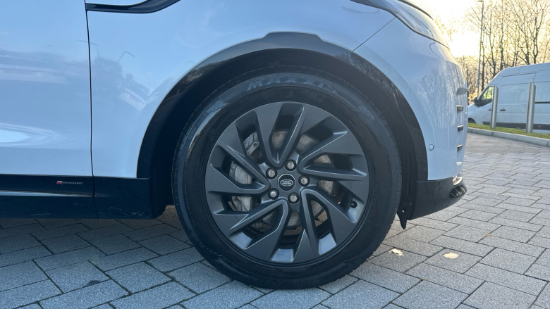 Land Rover Discovery 2.0 P300 R-Dynamic S 5dr Auto Petrol Station Wagon